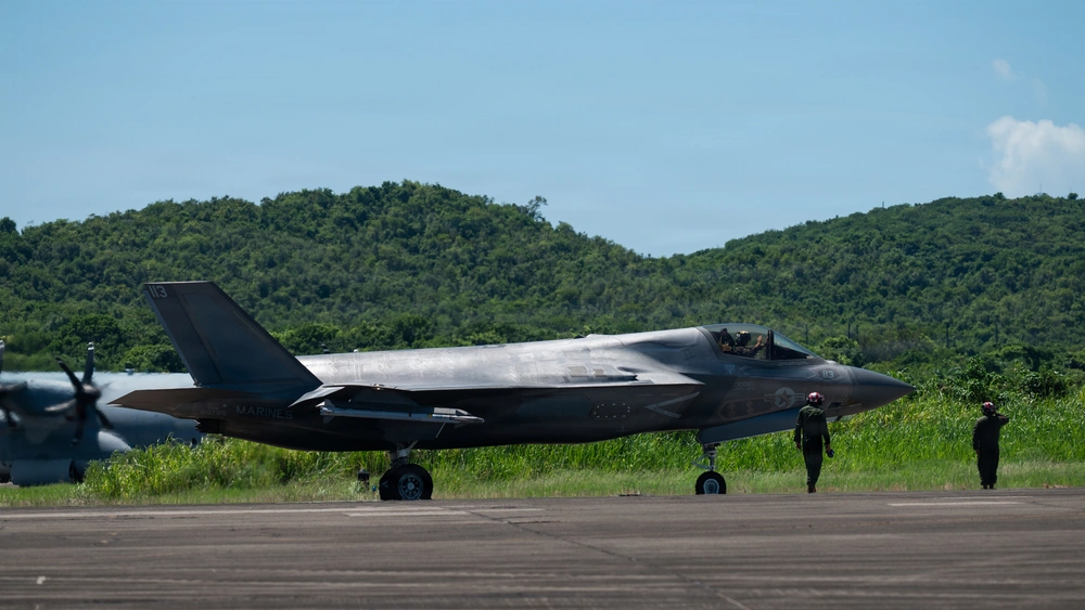 ABD, F-35B Savaş Uçaklarını Porto Riko’ya Konuşlandırdı