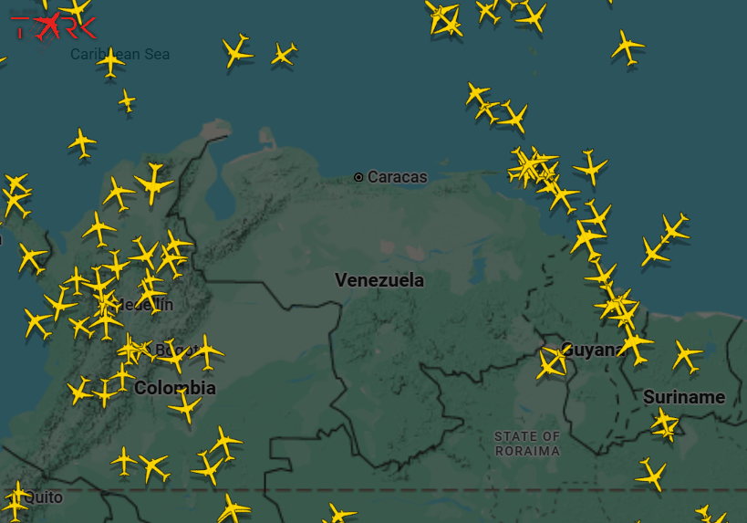 Venezuela’da Gerilim Tırmanıyor: Caracas Üzerinde Askerî Hareketlilik, Hava Sahası Tamamen Boşaldı