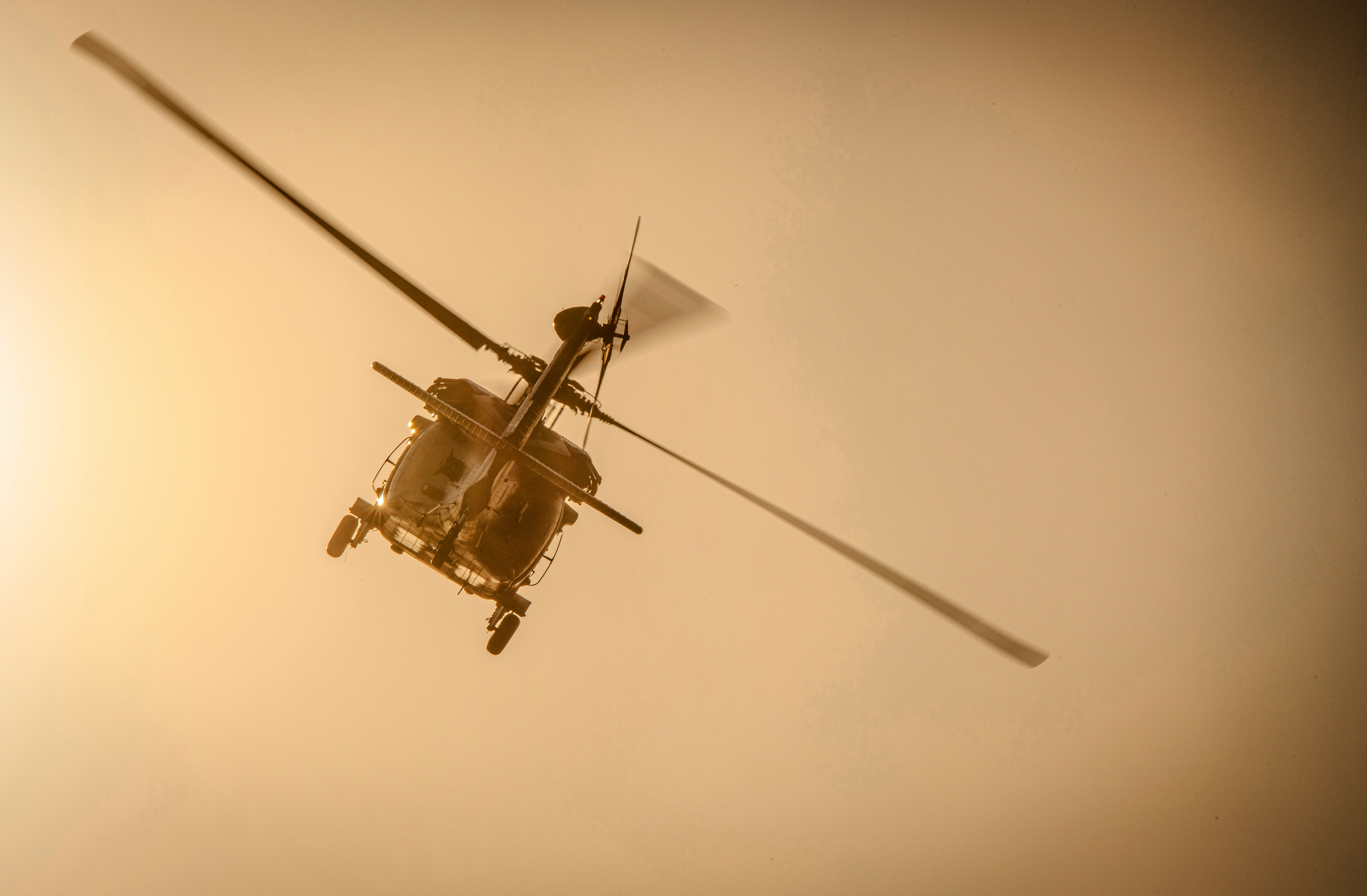 Katar'da Askeri Helikopter Kazası: 1 Askerimiz ve 2 ASELSAN Personelimiz Şehit Oldu