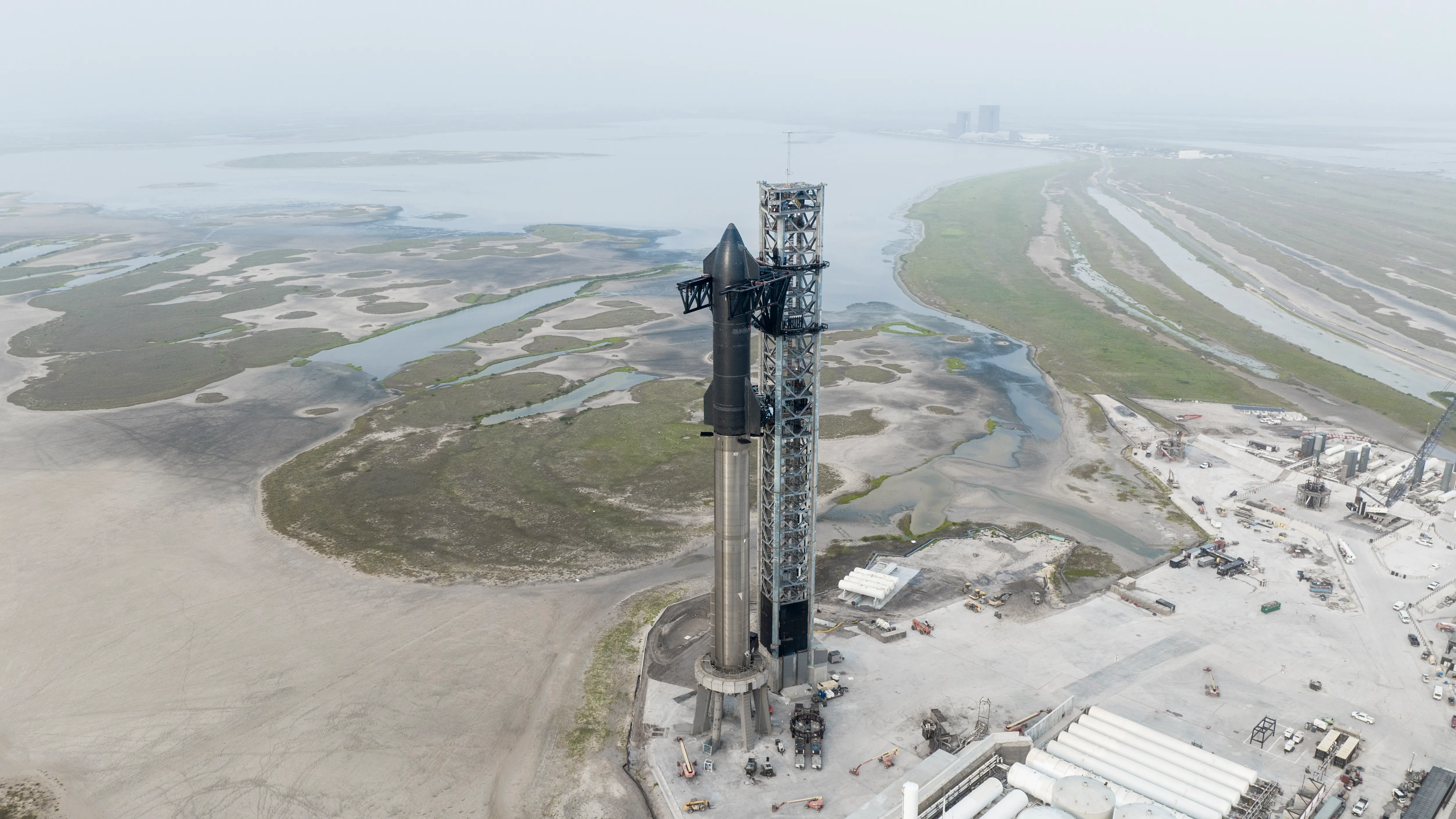 SpaceX duyurdu: Starship IFT-13 uçuşu için resmi tarih açıklandı
