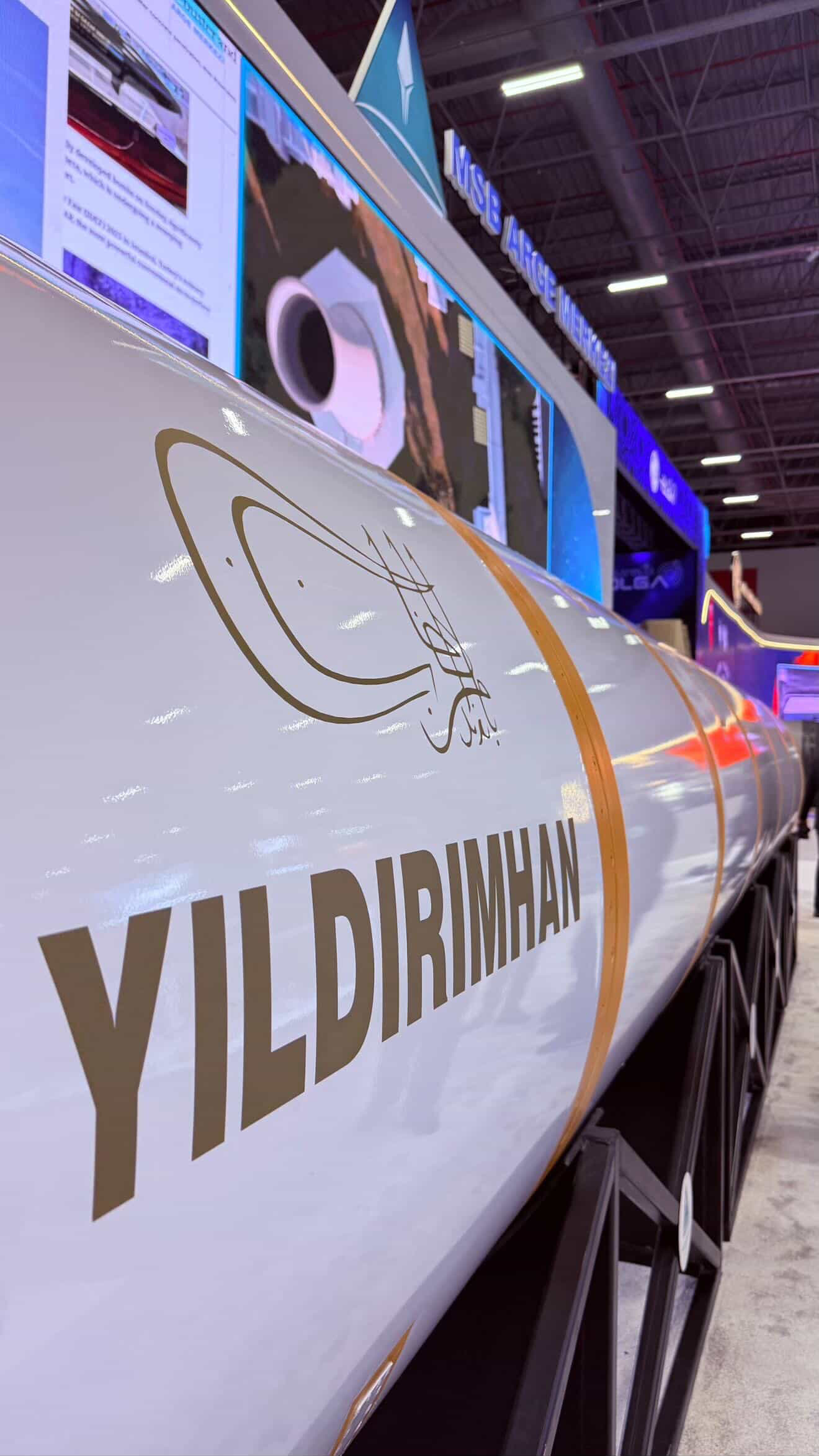 🚀 SAHA 2026'nın Yıldızı: 6.000 Kilometre Menzilli, Hipersonik Kıtalararası Balistik Füze "YILDIRIMHAN" Sahneye Çıktı!